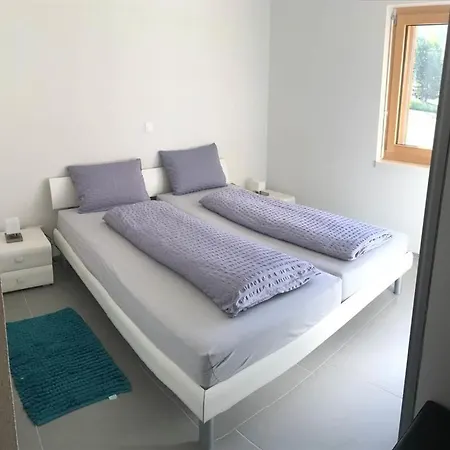 Διαμέρισμα Unnerguferly Eg